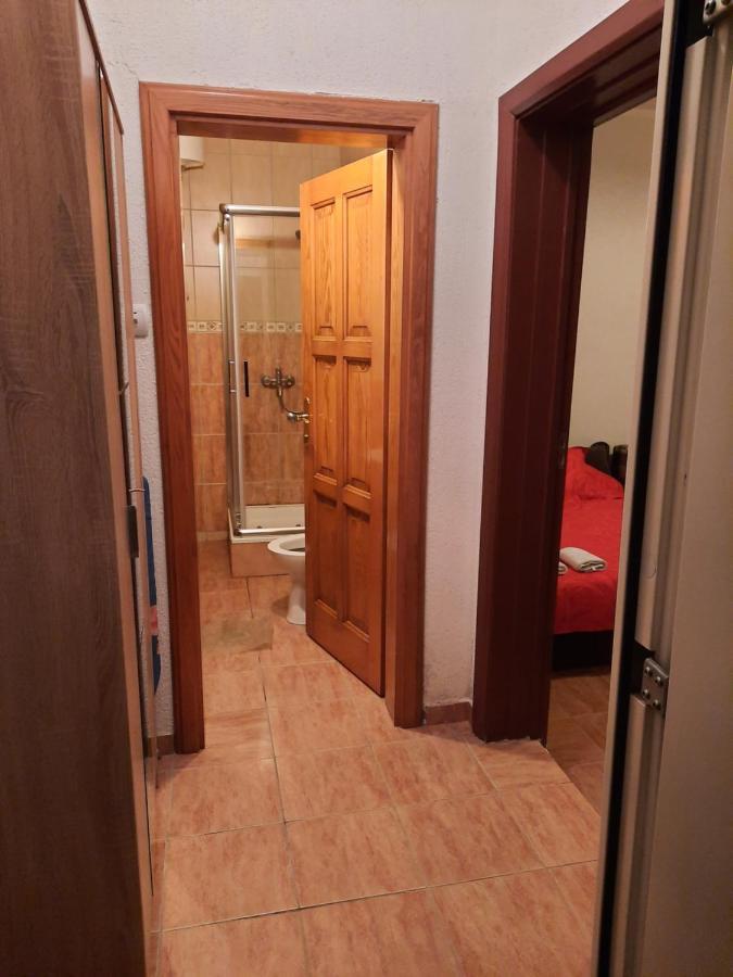 Apartmani Vila Aleksandar Budva Exterior foto