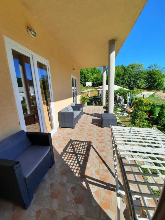 Apartmani Vila Aleksandar Budva Exterior foto