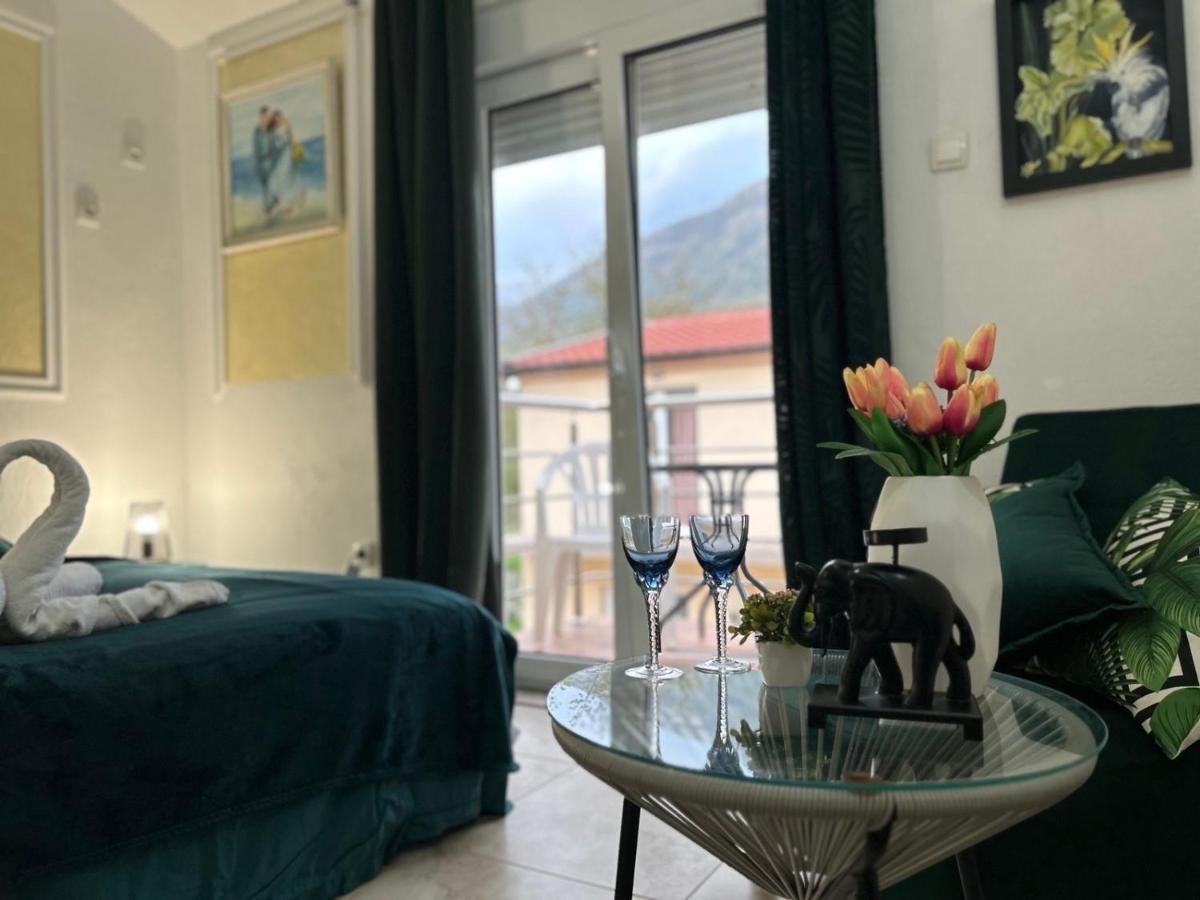 Apartmani Vila Aleksandar Budva Exterior foto