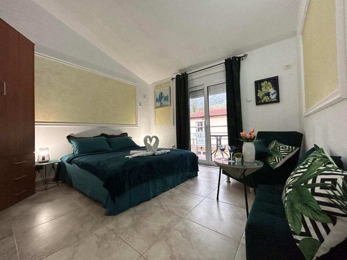 Apartmani Vila Aleksandar Budva Exterior foto
