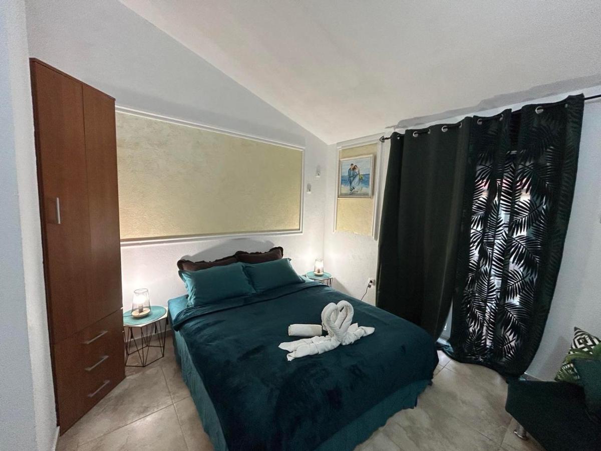 Apartmani Vila Aleksandar Budva Exterior foto